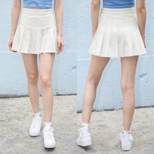 BRANDY MELVILLE Dana Skirt - Size M